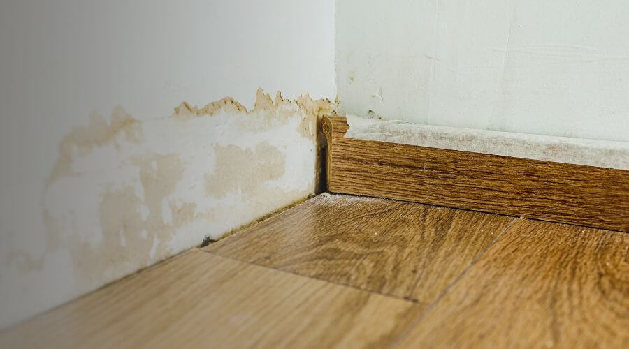 Why choose Quick John Restoration for water damage restoration in Portsmouth